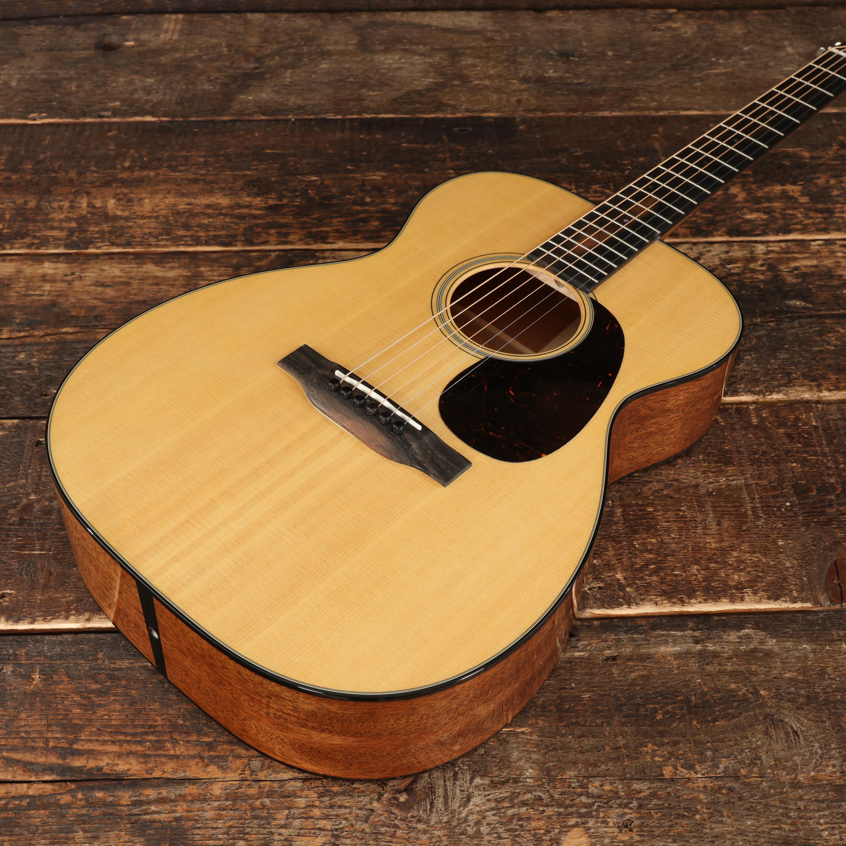Martin Standard Series 00-18 Acoustic Guitar - Andertons Music Co.